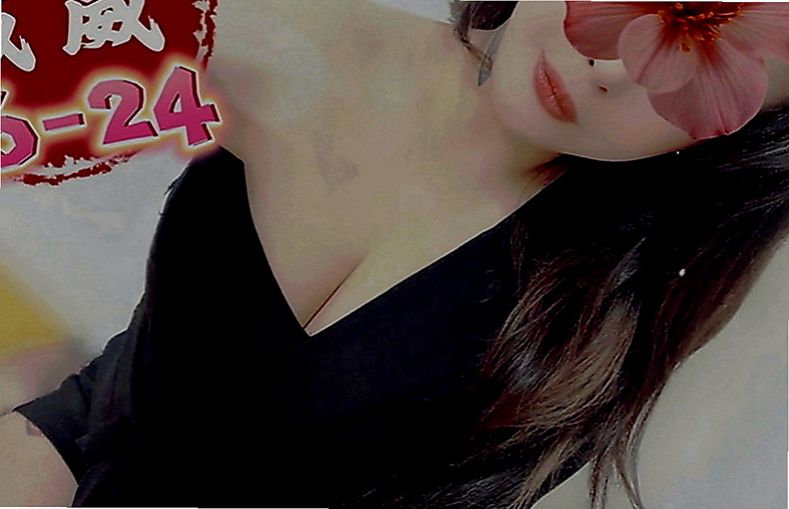 下營按摩外送：米蒂 |年輕優質的妹子|165cm|52kg|E罩杯|20歲|妹妹服務也是很主動熱情 不會冷場喲 比較會玩 會帶動你 教你怎麼玩3p