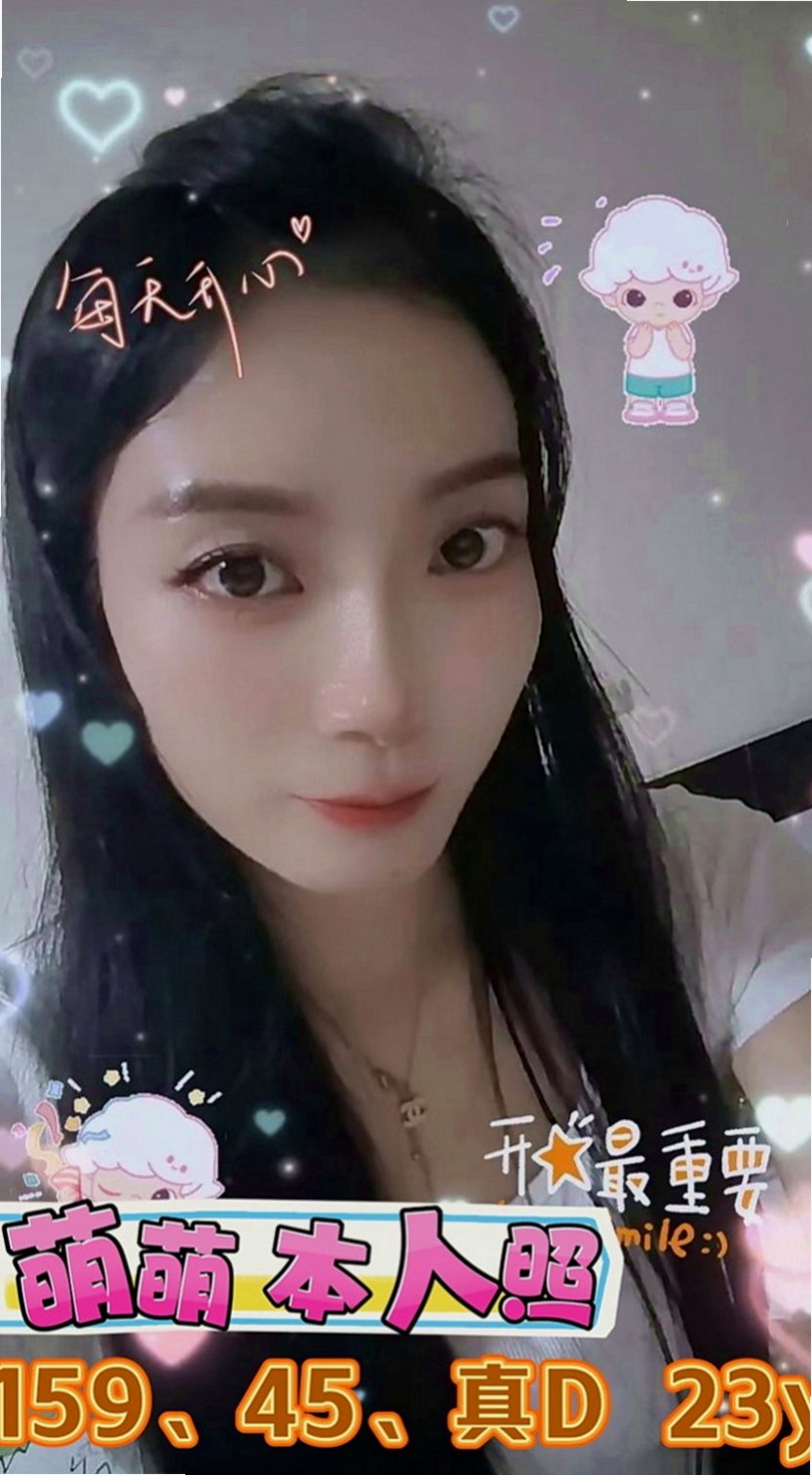 淡水全套服務：芊雅利 |模特型~~|164cm|53kg|E罩杯|21歲|服務好 超有女友FU滴 喜歡在上面搖 很誘人的雪白銅體