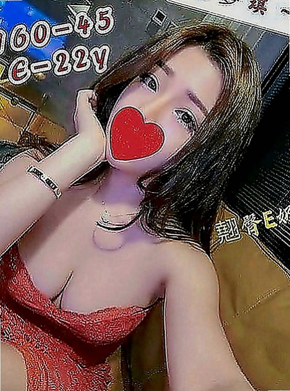 新北外送茶|外叫小姐：綺珊 |健談學生妹|165cm|43kg|E罩杯|18歲|床上舔鮑魚可黑可指 返食指數 : 100%  性格開朗 大奶 雙峰堅挺 床上很會挑逗哦