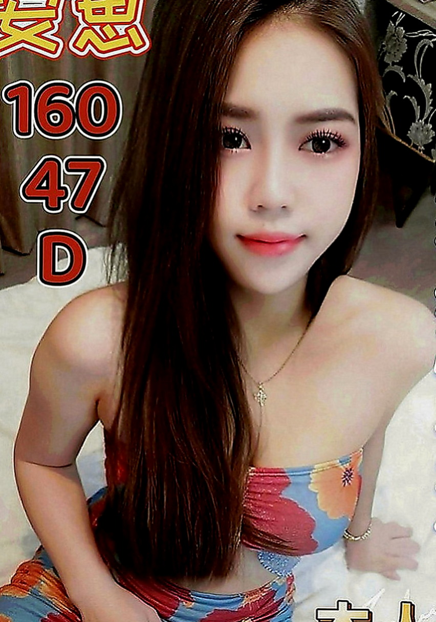 彰化外約茶|外送服務：月亮 |嬌小輕熟女|163cm|47kg|E罩杯|19歲|有點長的像韓國正妹喔 上下管齊下 帝王服務