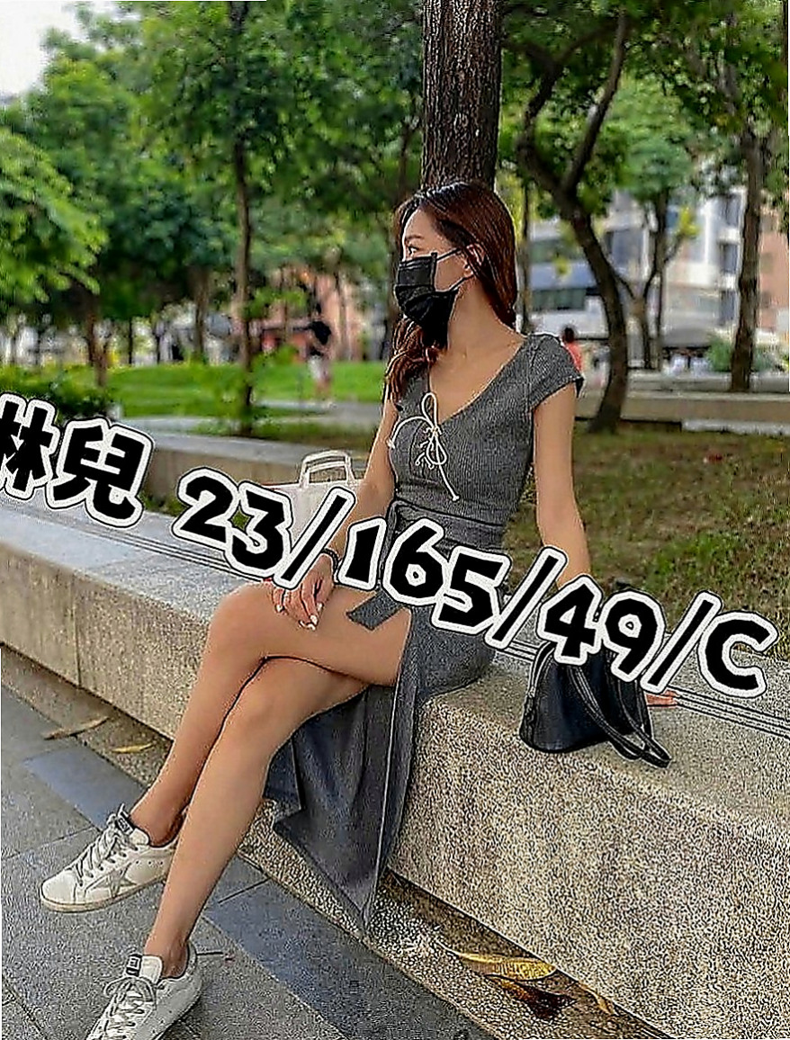 澎湖外送服務：小布丁 |美甲師|165cm|46kg|E罩杯|23歲|嬌小可愛夜校生粉紅內在 聲音甜美 身材: 瘦身嫩乳,粉紅色的奶奶,